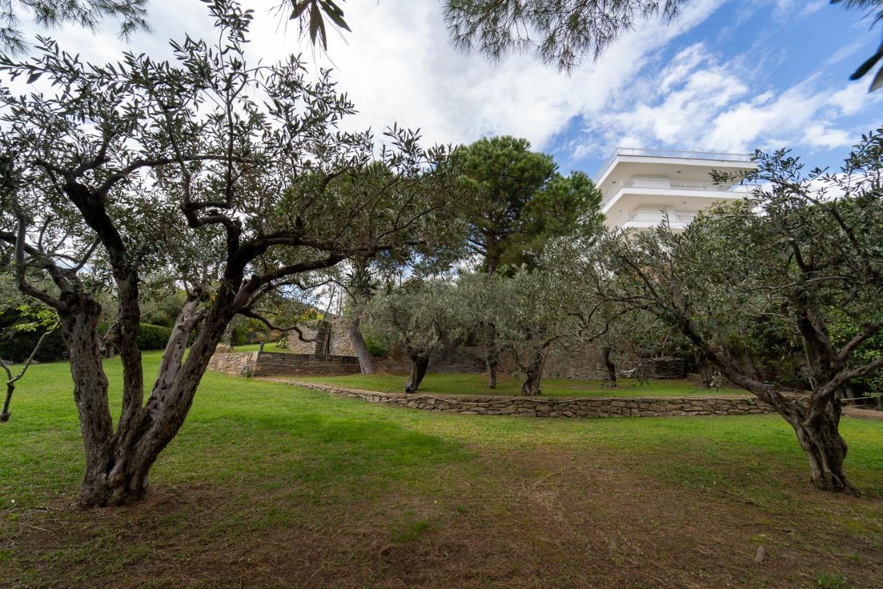 Villa Elia Kavala - Mediterranean Holiday Villa Palaiontsiflikion Exterior photo